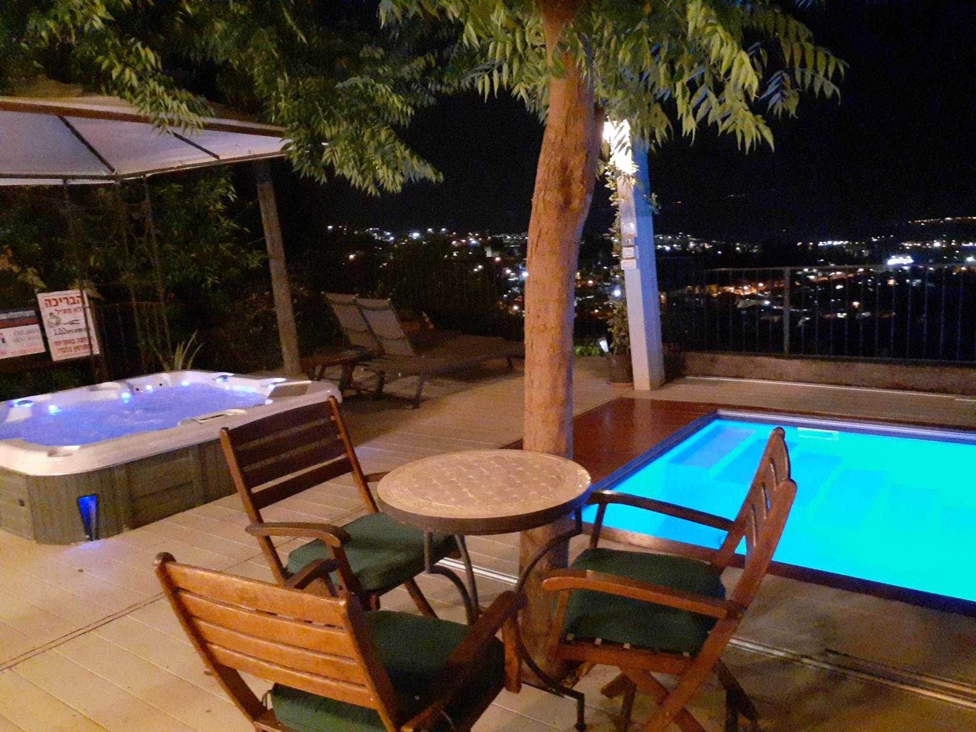 Naomi'S Villa Rosh Pinna Room photo
