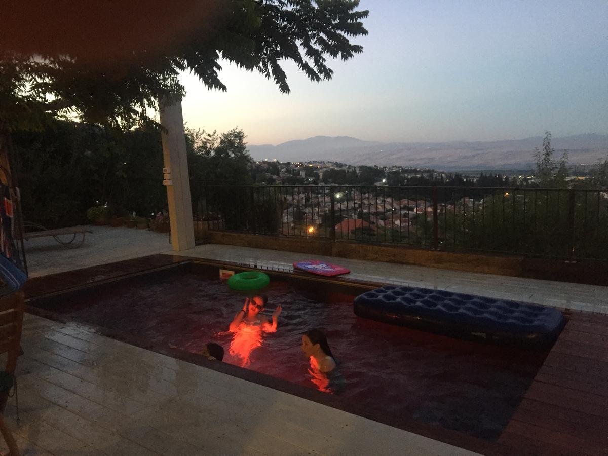 Naomi'S Villa Rosh Pinna Exterior photo
