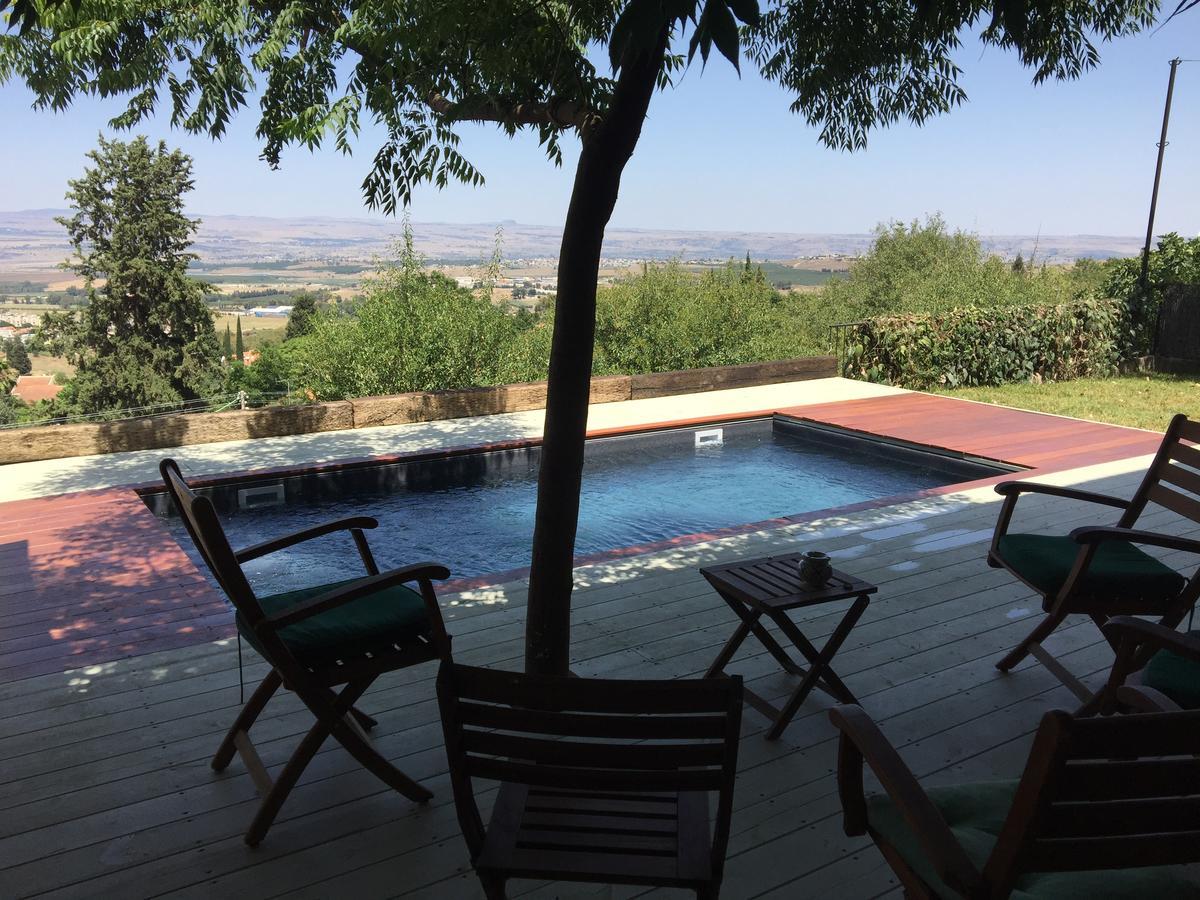 Naomi'S Villa Rosh Pinna Exterior photo