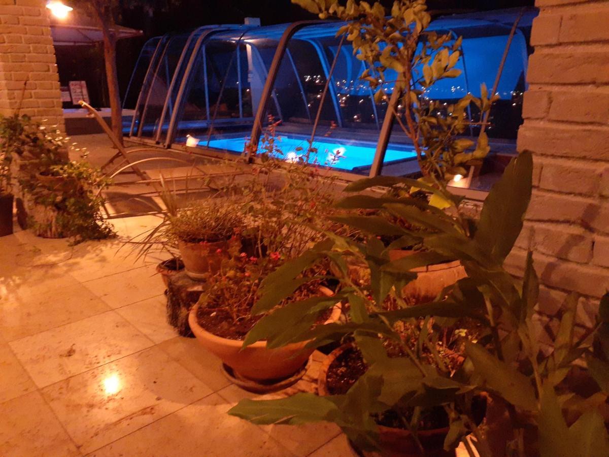 Naomi'S Villa Rosh Pinna Exterior photo