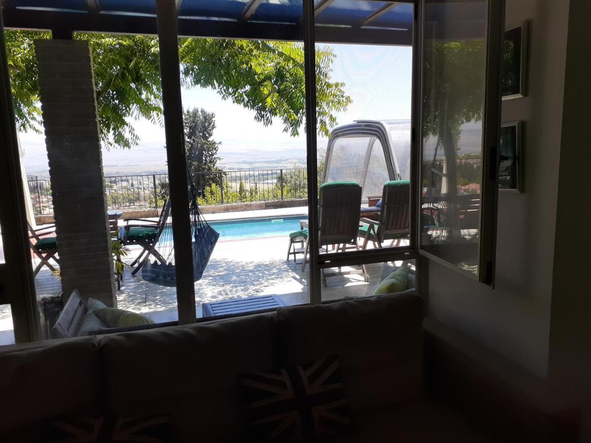 Naomi'S Villa Rosh Pinna Exterior photo
